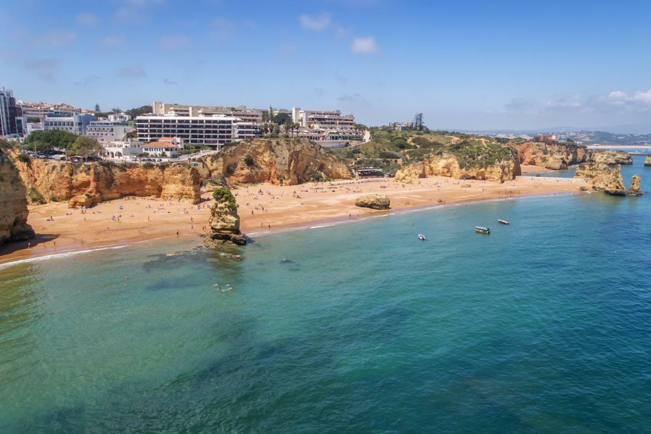 Lagos Apartment Ap Praia Dona Ana Bagian luar foto