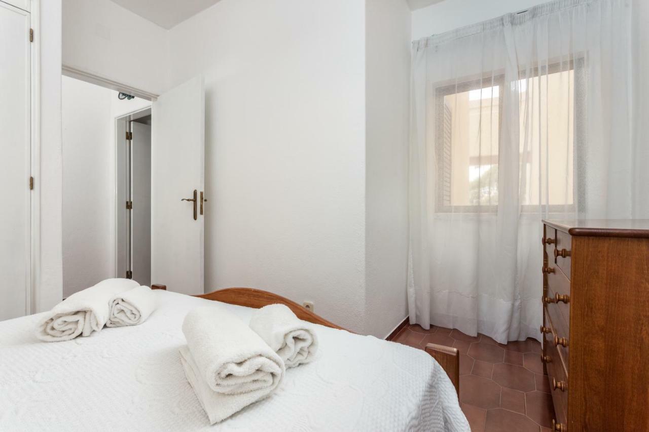 Lagos Apartment Ap Praia Dona Ana Bagian luar foto